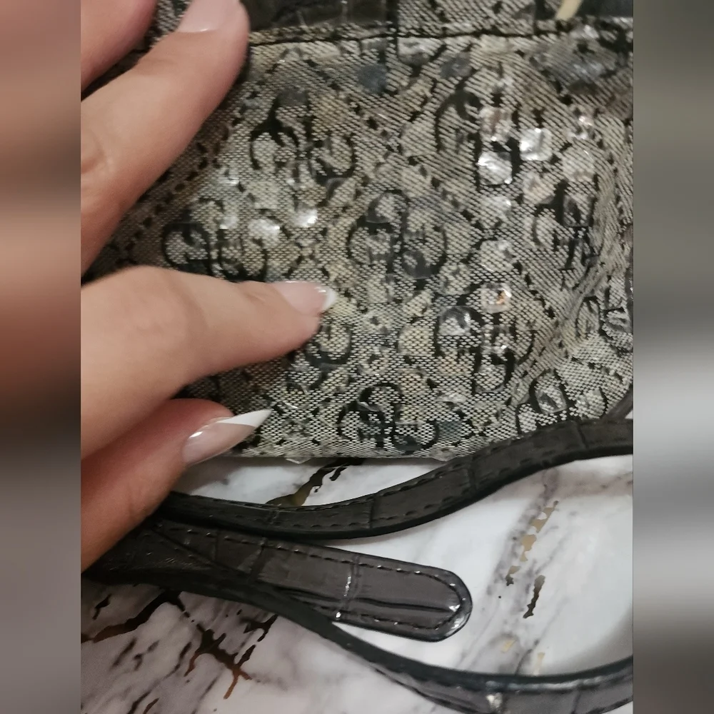 Vintage Guess Sequin Black and Gray Crossbody Bag - Picture 3 of 8